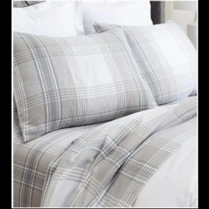 Boll and Branch Bundle 1 Flannel Sheet Set